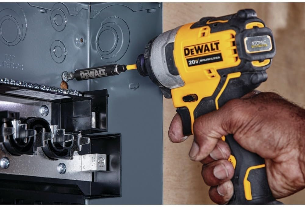 DEWALT DCF809D1 ATOMIC 20V MAX 1/4-Inch Impact Driver Kit